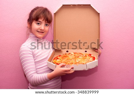 eating pizza girl Fat