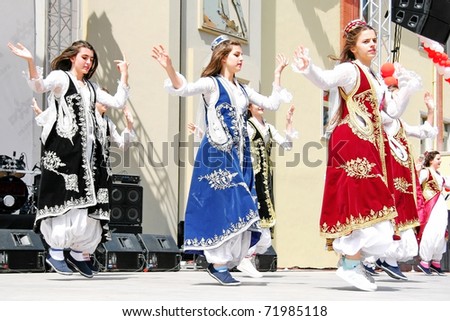 Turkish Folk Dance Stock Photos, Images, & Pictures 