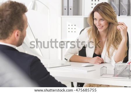 flirting moves that work on women pictures for women flirting moves that work on women pictures for women