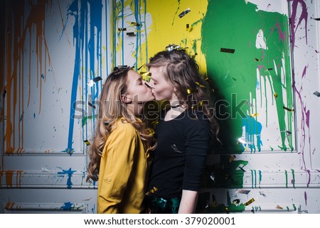 Two Hot Lesbian Teens Kissing and Playing to Face Sitting Two Hot Lesbian Teens Kissing and Playing to Face Sitting