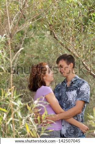 naked couple kissing pussy camel toe woman swimming