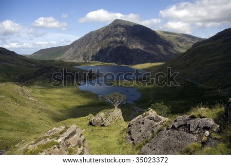 Cwm Idwal Stock Photos Images Pictures Shutterstock