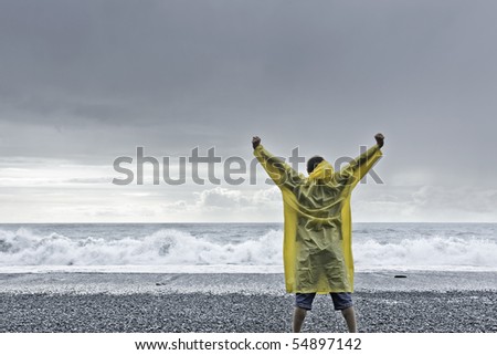 A single raindrop raises the sea