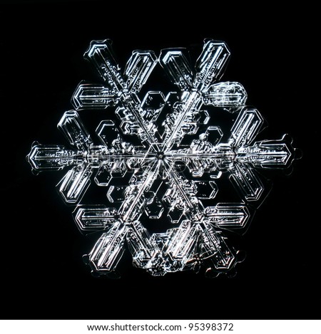 [PIC] Bộ sưu tập bông tuyết tuyệt đẹp (P2) Stock-photo-real-snowflakes-water-crystals-95398372