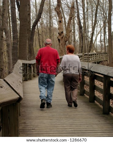 http://thumb7.shutterstock.com/display_pic_with_logo/9917/9917,1147024117,1/stock-photo-a-mature-couple-on-a-walk-1286670.jpg