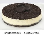 stock-photo-oreo-cheesecake-568528951.jpg