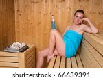 25Секс с тетей на бане