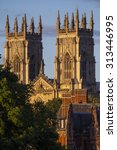 the magnificent york minster in ...
