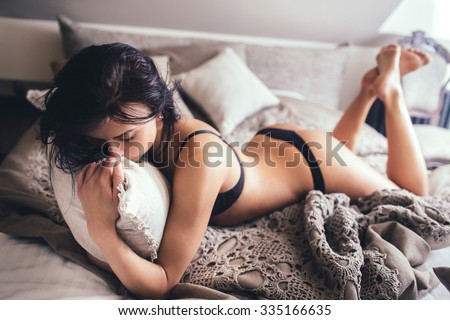 naked busty hot moms naked cowgirl on bed