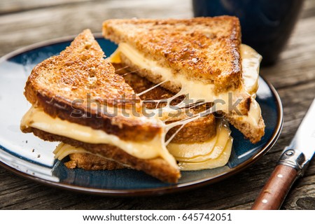 Grilled cheese sandwich