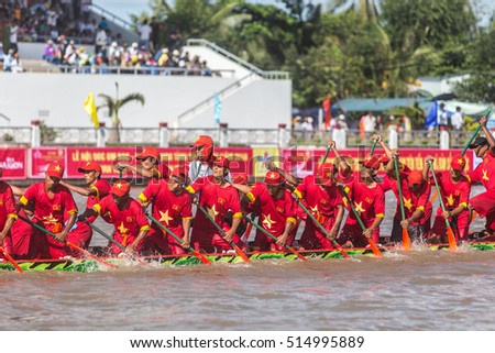Soc Trang, Vietnam - November 13, 2016: Traditional khmer boat racing named Doi Ghe Ngo held in Soc Trang, November 13, Vietnam.