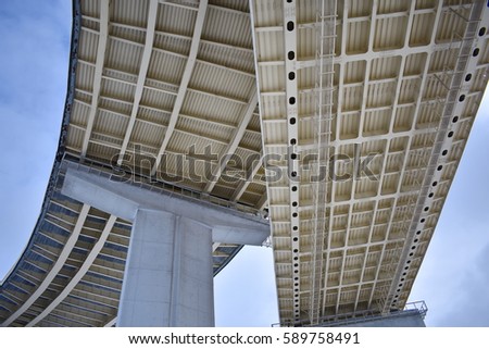 Highway junction, below view