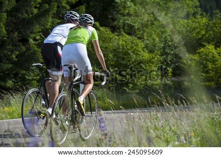 make a cycle road trip together