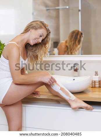 Hanna alstrom kingsmen nude ass
