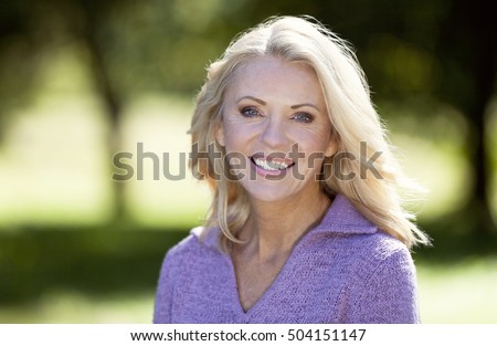 WHAT IS THE DIFFERENCE BETWEEN AFRICAN AND ASIAN ELEPHANTS Names asian woman golfer