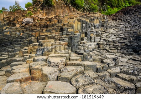 Giant's basalt causeway