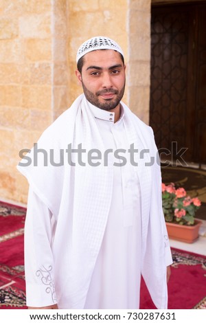 gulf muslim single men Saudi authorities are investigating a video claiming to show a gay wedding ceremony in the country, according to regional media reports footage of two men in saudi dress walking down an aisle at an alleged wedding ceremony has gone viral in the gulf kingdom men surrounding the pair are seen. gulf muslim single men Saudi authorities are investigating a video claiming to show a gay wedding ceremony in the country, according to regional media reports footage of two men in saudi dress walking down an aisle at an alleged wedding ceremony has gone viral in the gulf kingdom men surrounding the pair are seen.