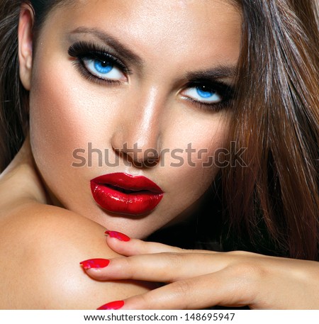 https://thumb7.shutterstock.com/display_pic_with_logo/195826/148695947/stock-photo-sexy-beauty-girl-with-red-lips-and-nails-provocative-make-up-luxury-woman-with-blue-eyes-fashion-148695947.jpg