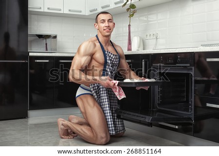 sri lanka school garls neked photos man nude with a apron