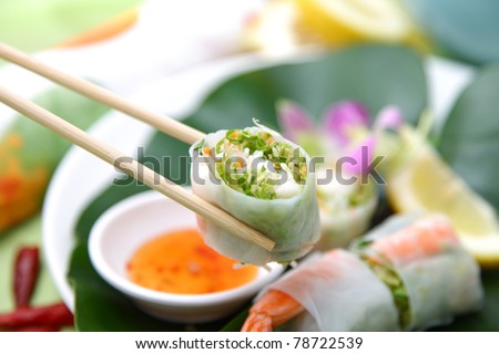 Typical Vietnamese food?"summer roll"
