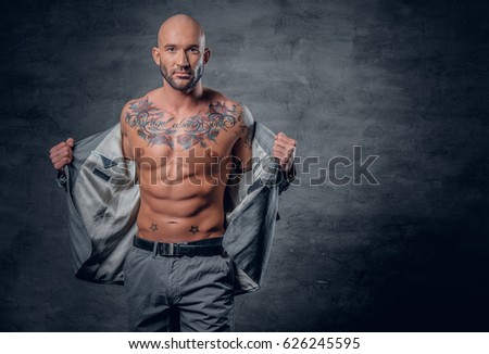 porn pics of hanna montana shaved male dressed