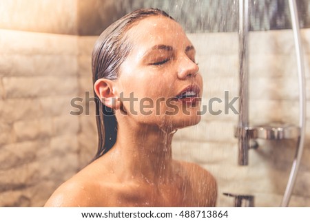 Men and women naked oral Sexy naked female hipsters in the showers