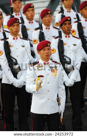 Singapore August 9 Commando Guardofhonor Contingent Stock Photo ...