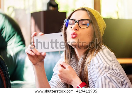 thai girl duck face carbon dating method of finding the age of a plant
