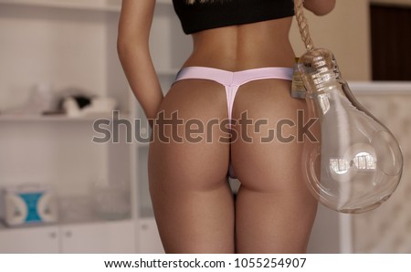 nude-sexy-bum-women