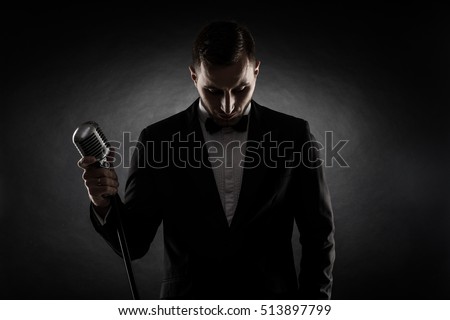 Singer Stock Images, Royalty-Free Images & Vectors | Shutterstock