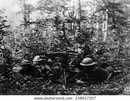 World War I American Machine Gunners Stock Illustration 238057207 ...