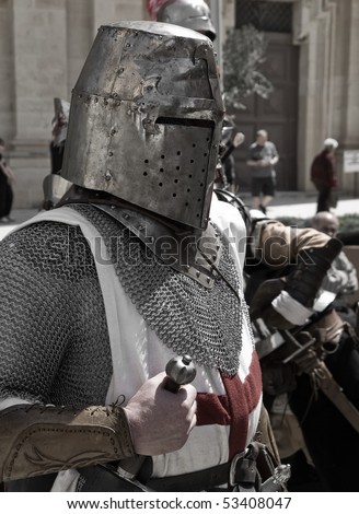 Battle Ready Medieval Crusader Full Armour Stock Photo 53408047 ...