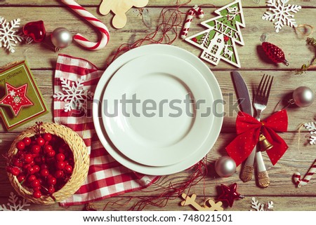 Christmas Table Place Setting Empty Red Stock Photo 517421503 ...