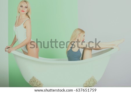 Big girl porn softcore homemade Dee rida shaved head