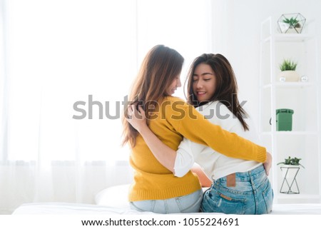 First time lesbian seduction sex photos Chubby ass play porn