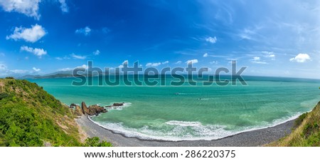 Nhatrang Bay in summer, this is considered the most beautiful bays in central Vietnam with mild climate, cool, with more permissive continuous mountain to ocean waves.
