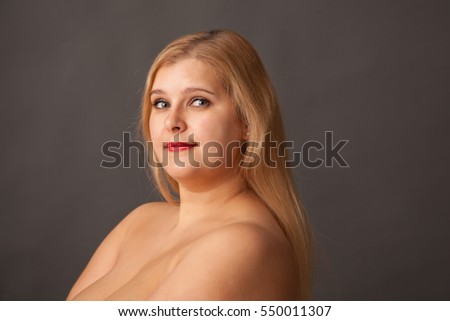 MOBILE PORN GALLERY Butt Plug Up Her Ass