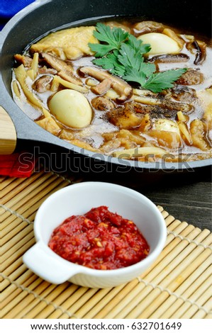 Thai style Braised Fish Maw in Red Gravy soup (Thai name is grà-pór bplaa)