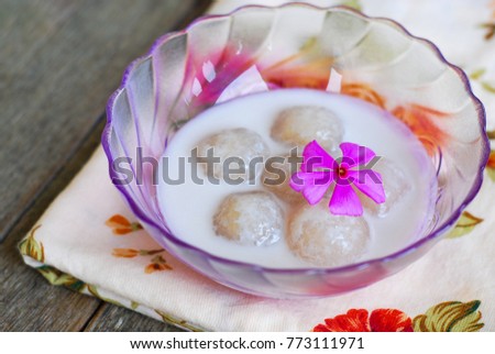 Kuih Stock Images, Royalty-Free Images & Vectors 