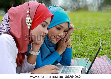 tinley park single muslim girls Find support groups in illinois, tinley park salem kenilworth lake forest girls' self-esteem/social skills group host: . tinley park single muslim girls Find support groups in illinois, tinley park salem kenilworth lake forest girls' self-esteem/social skills group host: .