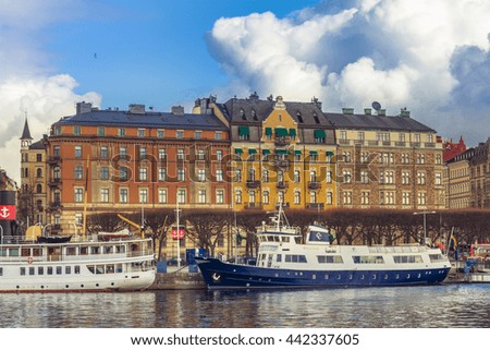 online dating sverige Sweden: revenue in the online dating segment amounts to us$12m in 2018 the segment of “online dating” is made up of online services that offer a platform on which its members can flirt, chat or fall in love. online dating sverige Sweden: revenue in the online dating segment amounts to us$12m in 2018 the segment of “online dating” is made up of online services that offer a platform on which its members can flirt, chat or fall in love.