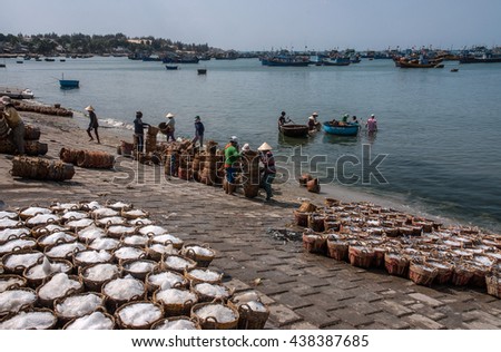 Binh Thuan, Vietnam, June 28, 2015 fishermen in Binh Thuan, Vietnam, on the fishing season