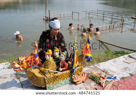 HAI DUONG, Vietnam, September 18, 2016 the woman, preparing water puppetry, memorial general Tran Hung Dao, relic Con Son, Kiep Bac, Hai Duong, Vietnam