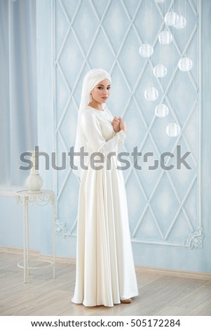 Traditional Muslim Wedding Dress