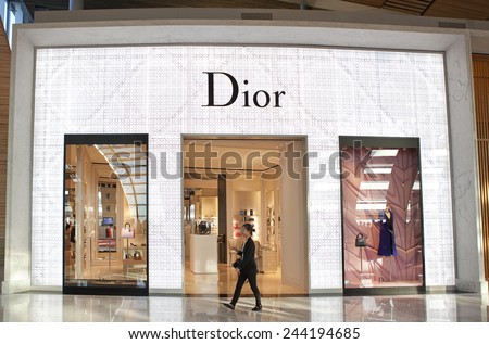 dior t shirt black pink