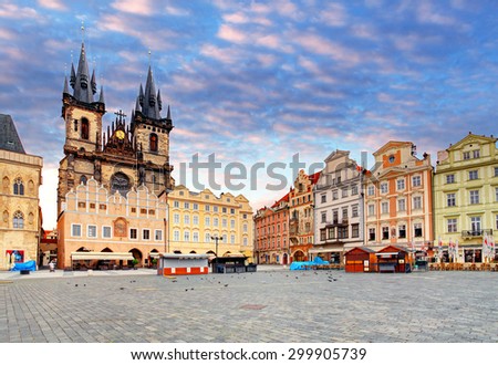 Old Town Square and Tyn Church, Prague, Czech Republic загрузить