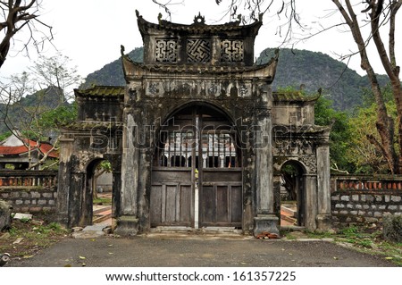 Thai Vi temple, Ninh Binh, Vietnam