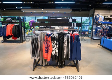 adidas outlet queens ny adidas outlet queens ny