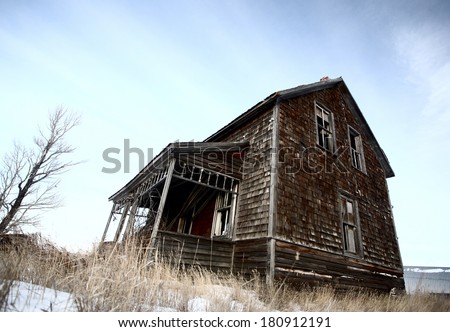 Abandoned house Stock Photos, Images, & Pictures | Shutterstock