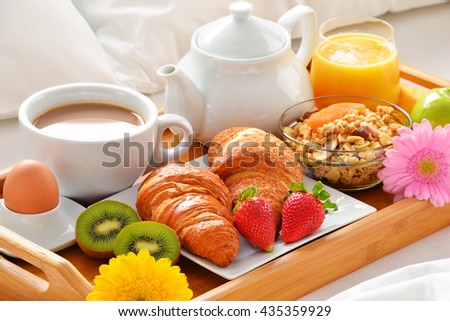 monticello's Portfolio on Shutterstock